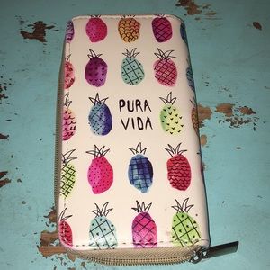 Super cute pineapple wallet